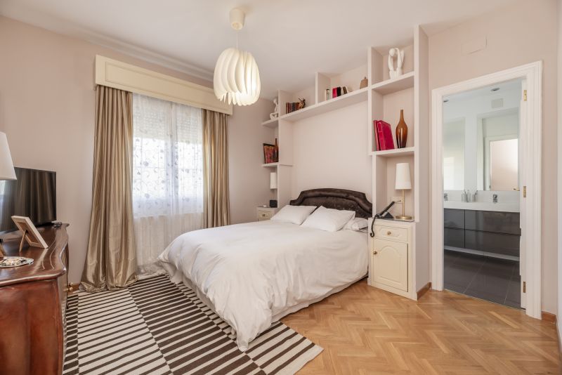 How Built-In Furniture Improves Home Organization